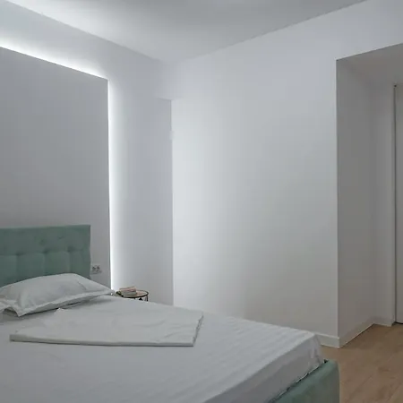 Executive - Novum Politehnica Bucharest